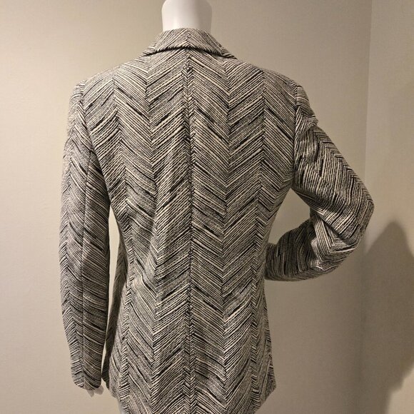 Vintage Valentino Miss V Chevron Striped Blazer Jacket Black White 6 - Picture 5 of 5